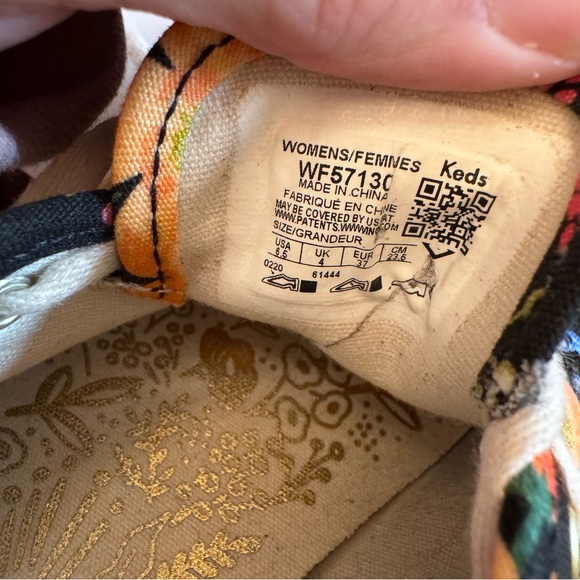 Keds x Rifle Paper Co. Champion sneakers in a black floral print size 6.5 womens - Picture 6 of 6